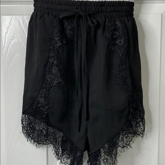 Hommage Los Angeles Tank and Lace Romper. - Picture 3 of 8